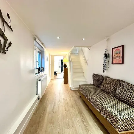 Holiday home L'abbevilloise Revisitee-wifi-centre Ville-jardin