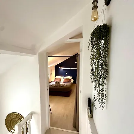 L'abbevilloise Revisitee-wifi-centre Ville-jardin Holiday home *